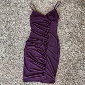 Gorgeous purple ruched body-con midi dress